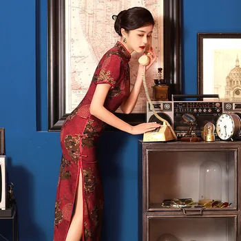 Yourqıpao Yaz Çiçek Kırmızı Cheongsam Kısa kollu Eğimli Retro Moda Zarif Qipao Çin Tarzı Akşam Elbise Kadınlar için